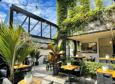 Rosanna's Garden Bar Eatery Kingsland Auckland hidden courtyard cocktails platters