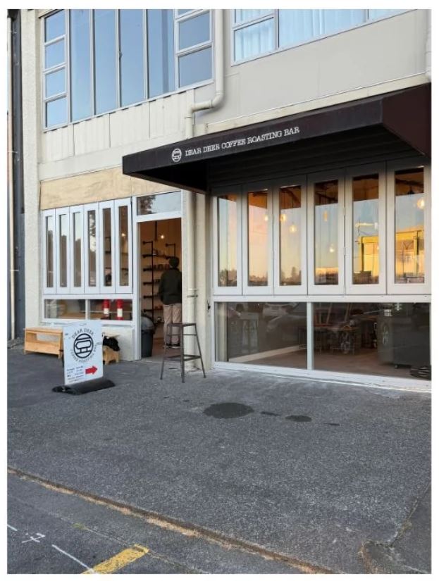 Dear Deer Coffee Roasting Bar Onehunga Mall Auckland matcha dirty matcha specialty coffee