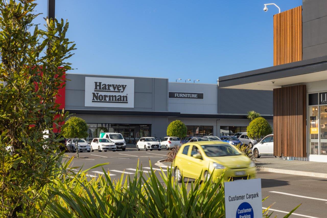 Westgate Lifestyle Shopping Centre Maki Street Auckland retail parking